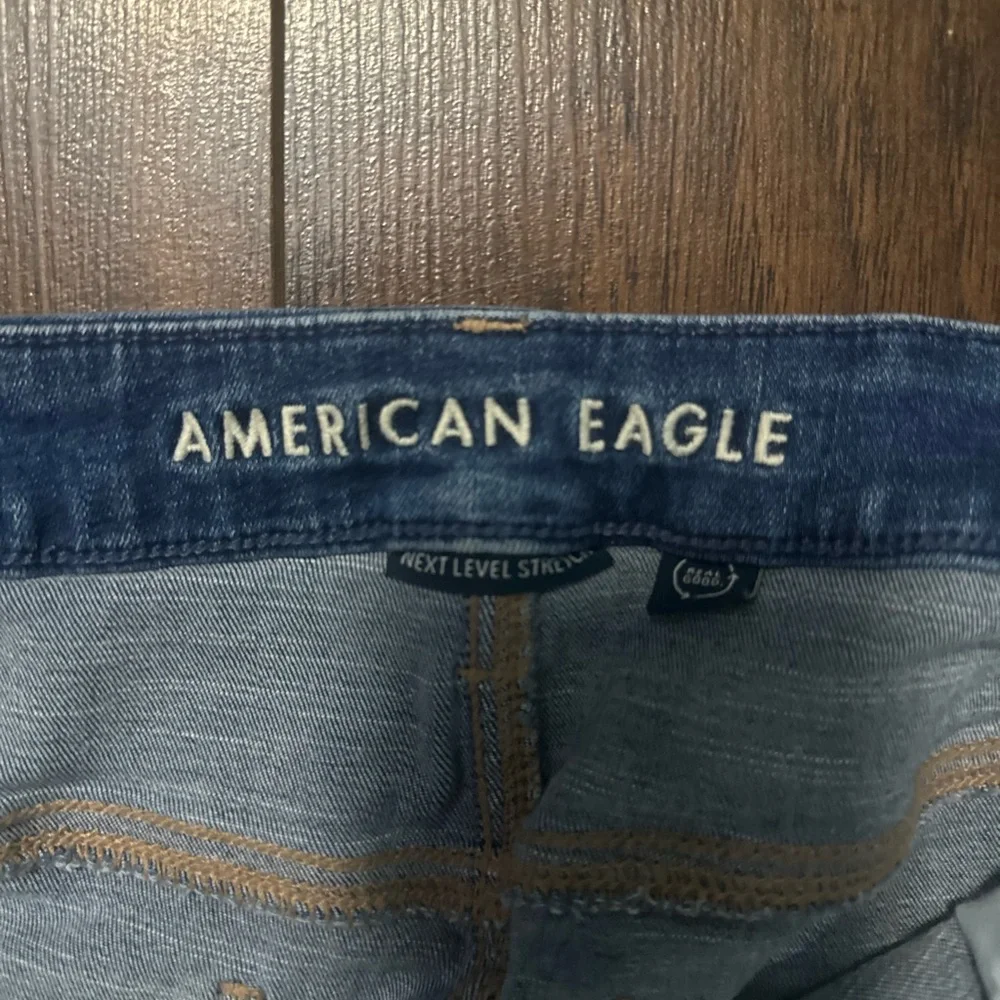 American Eagle Outfitters Women's Indigo Skinny Jeans - Picture 2 of 4